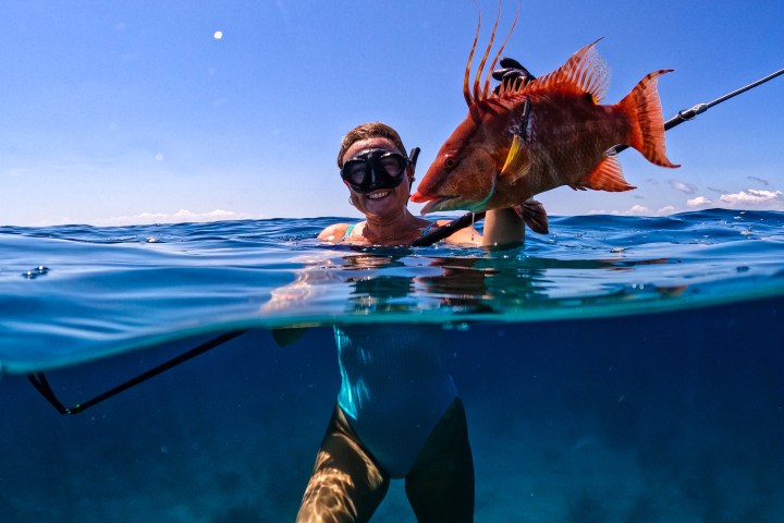 female spearfishing instructor